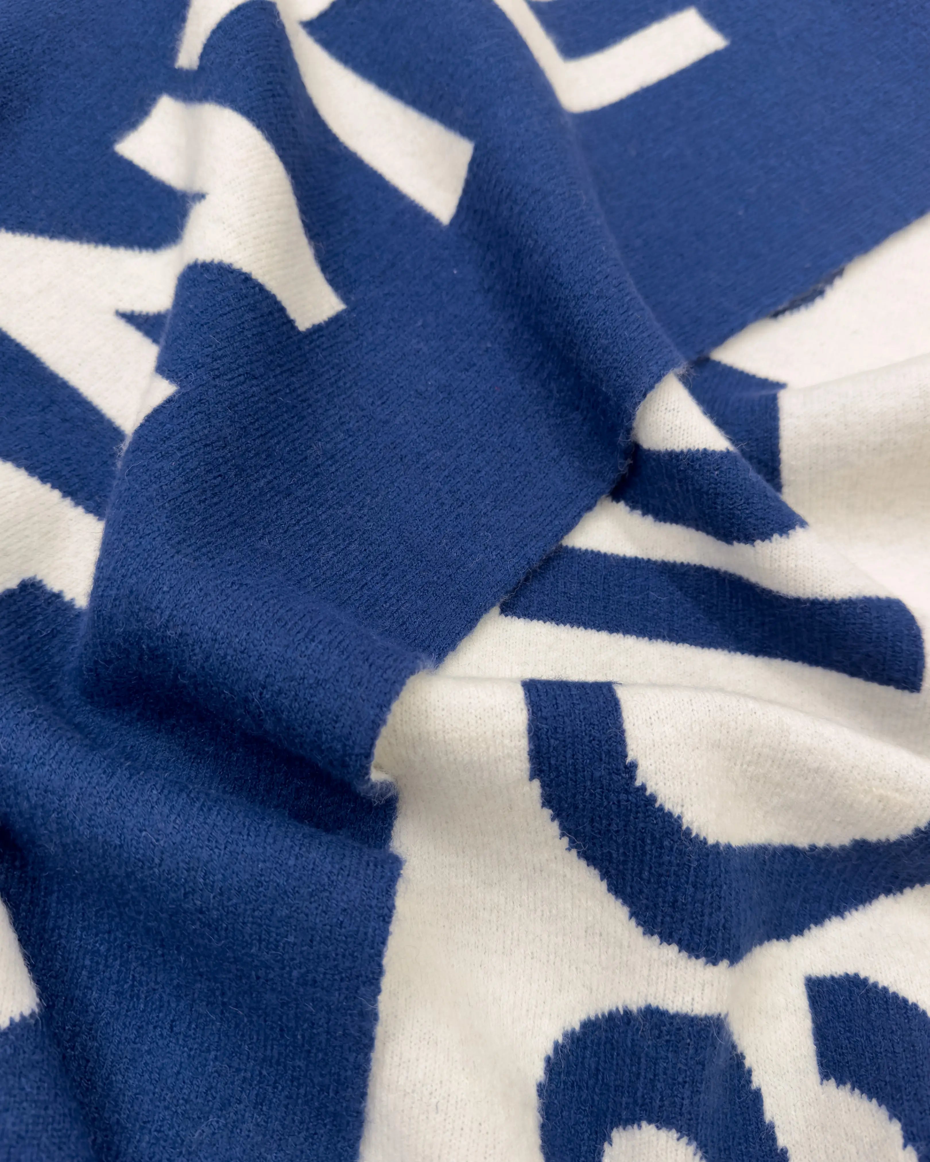 Santé Studios Scarf