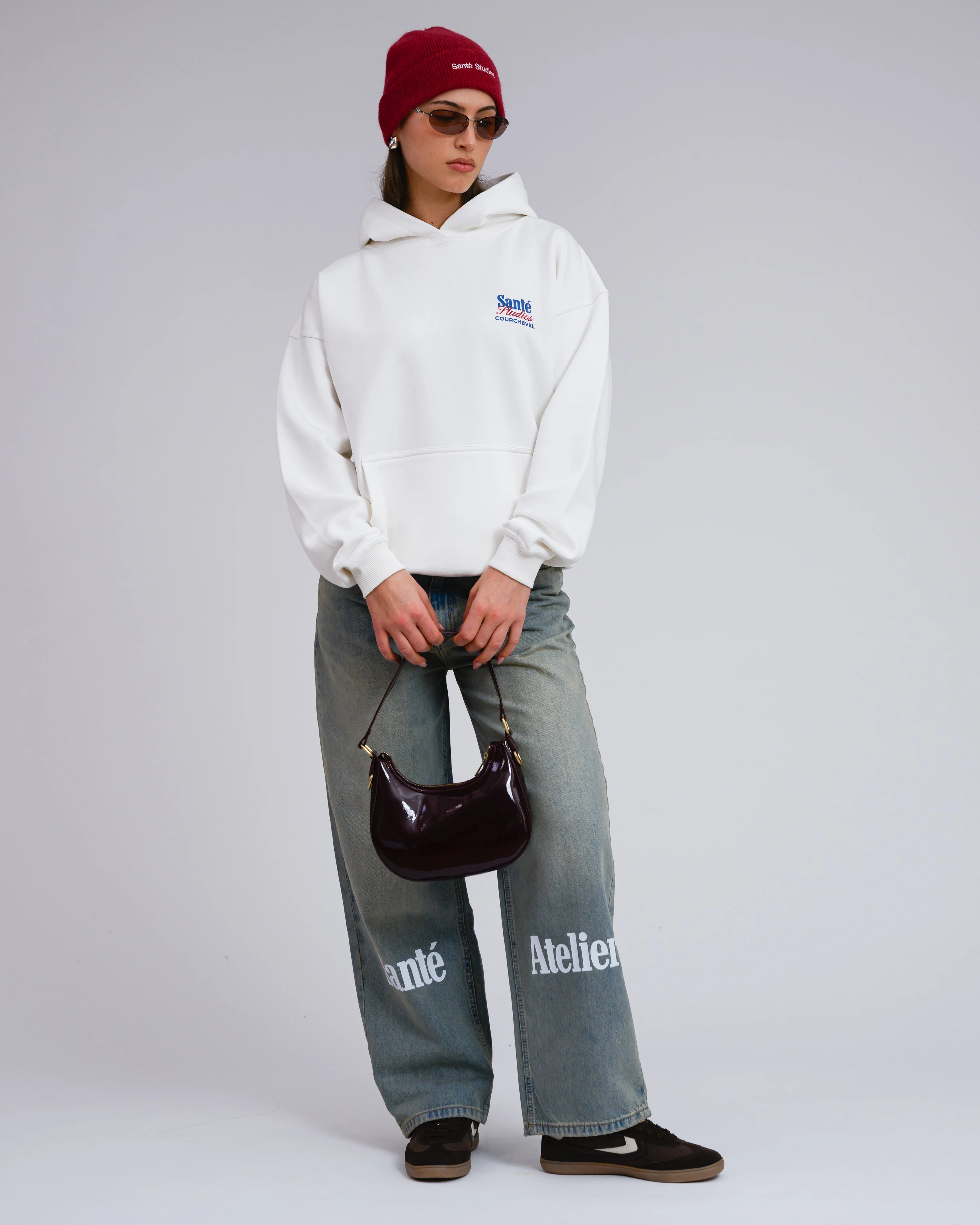 Helena is 174cm wearing S