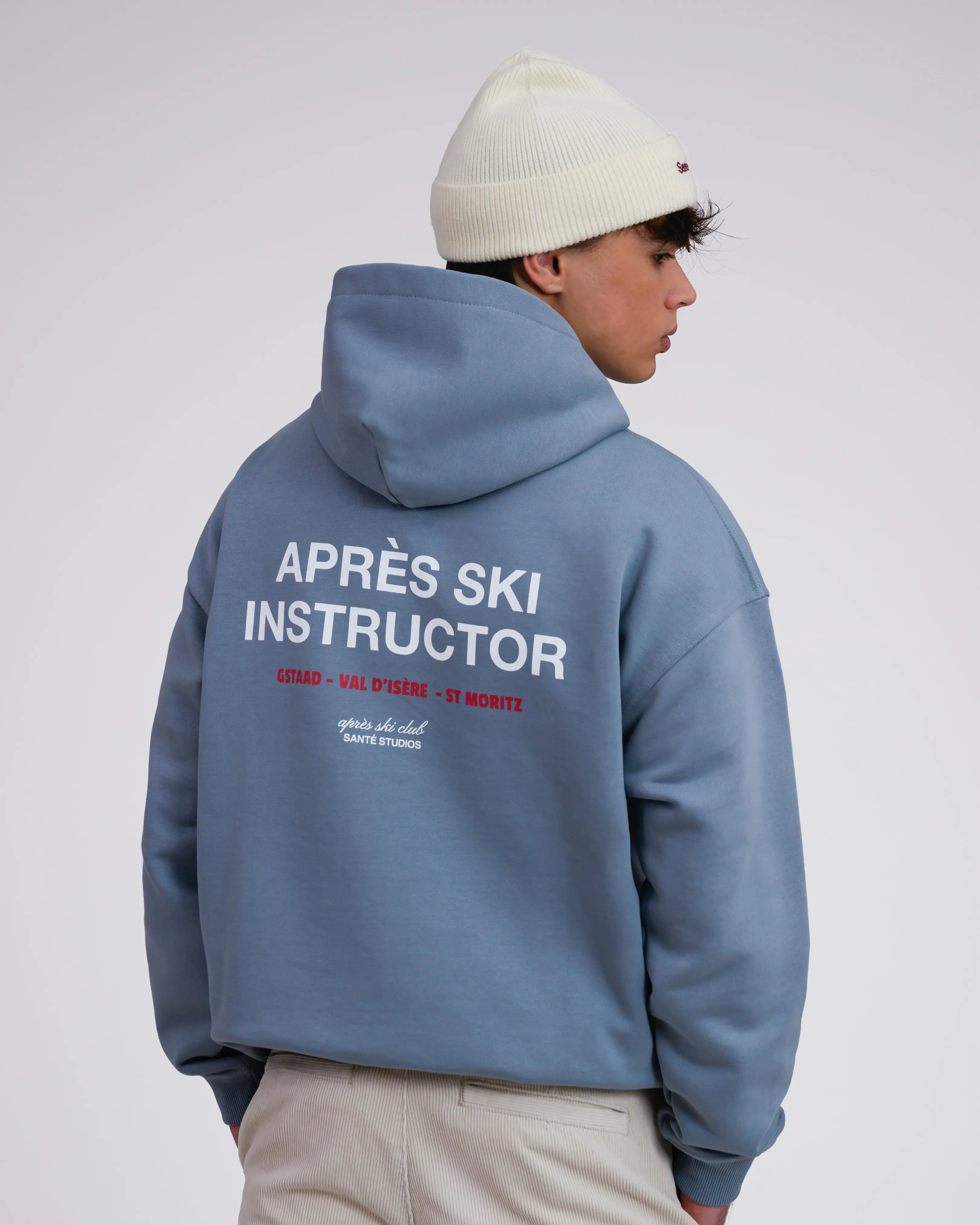 Model is 1.83m/6'0" wearing size M